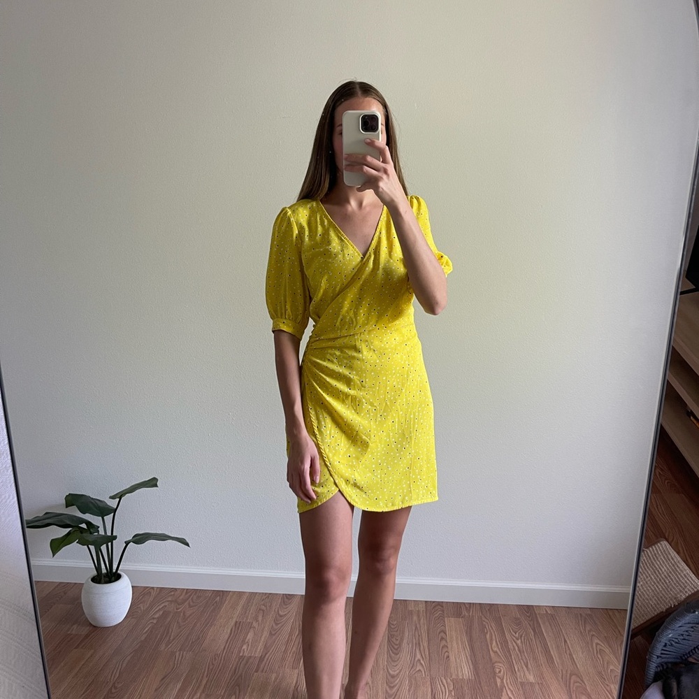 Lush Yellow Mini Dress Medium
